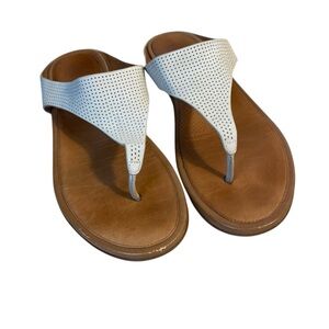 FitFlop Banda Thong Leather Flip-Flop Sandals